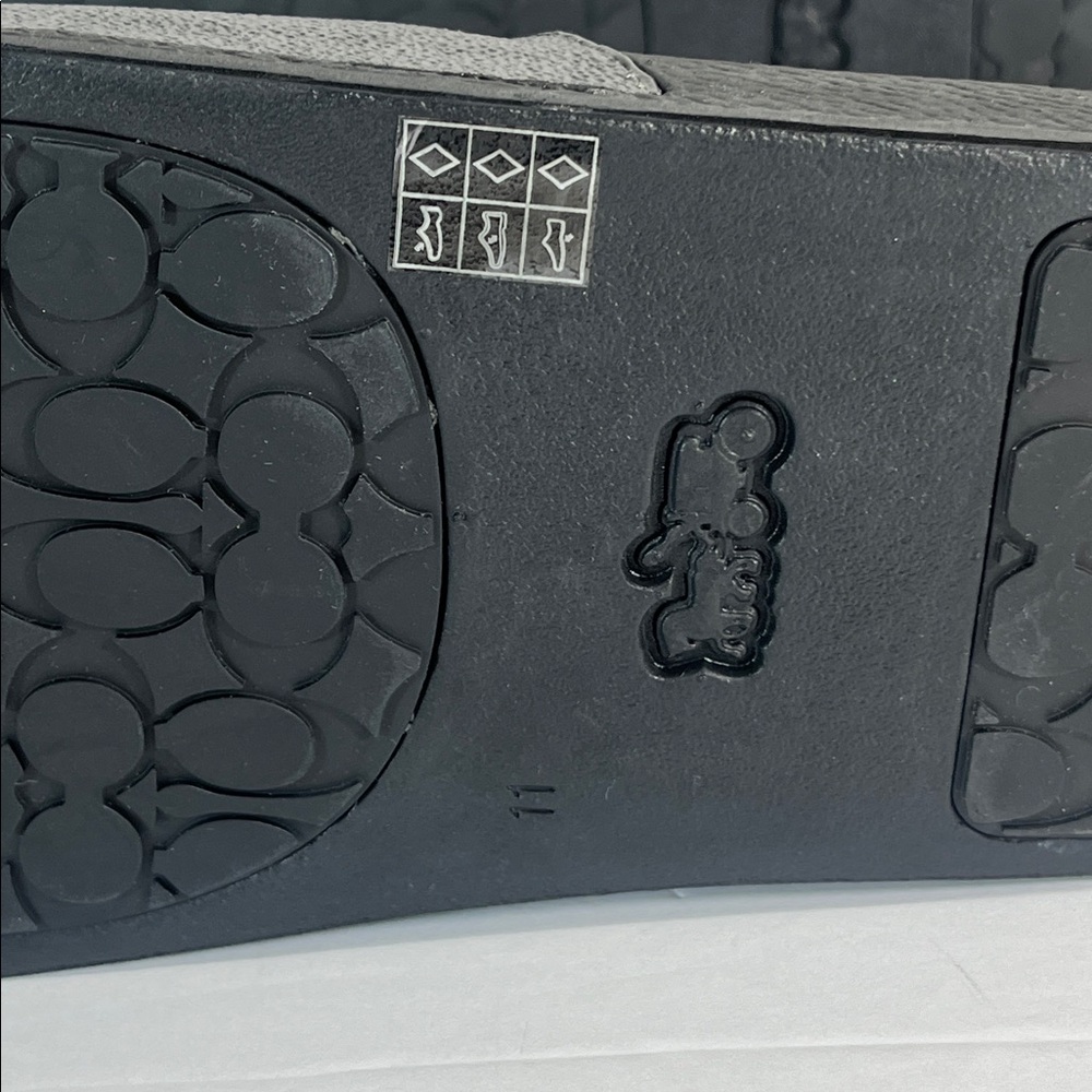 Coach Elegant Black Udele Signature Logo Slide Sandals women’s size 11 - Picture 9 of 11